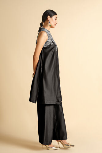 Rakavi Embroidered Cord Silk Kurta Set - Black, Black, image 3